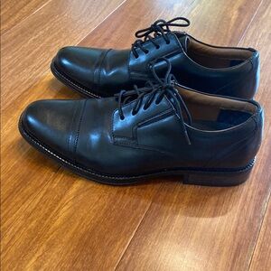 Dockers Garfield Classic Black Leather Men's Dress Shoes